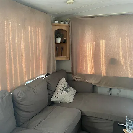 Camping Stacaravan Aan De Maas